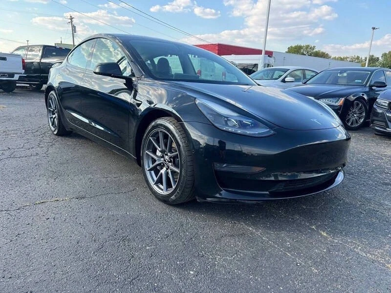 2019 Tesla Model 3 - Image 4 of 11