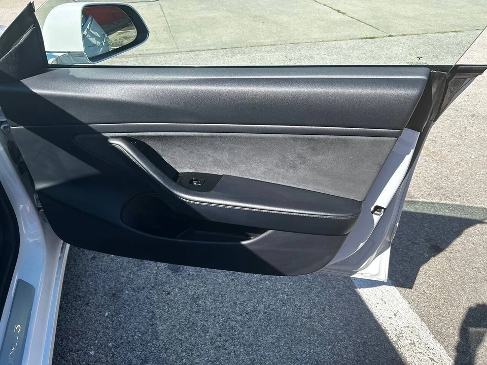 2019 Tesla Model 3 - Image 17 of 18