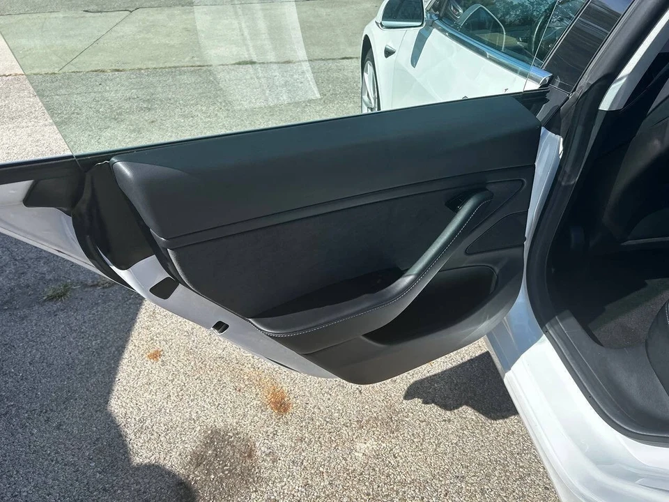 2019 Tesla Model 3 - Image 11 of 17
