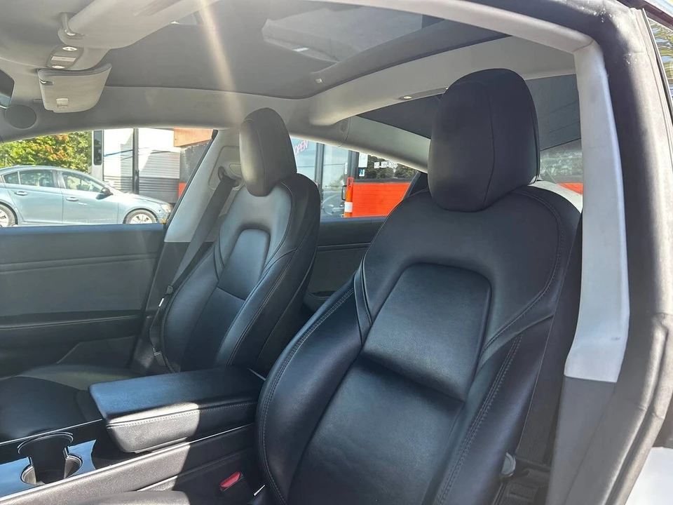 2019 Tesla Model 3 - Image 15 of 18