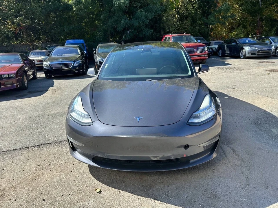 2019 Tesla Model 3 - Image 3 of 19