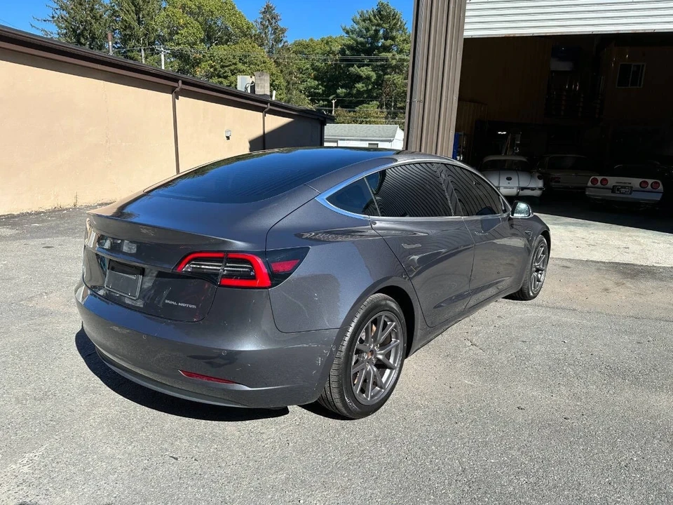 2019 Tesla Model 3 - Image 5 of 19