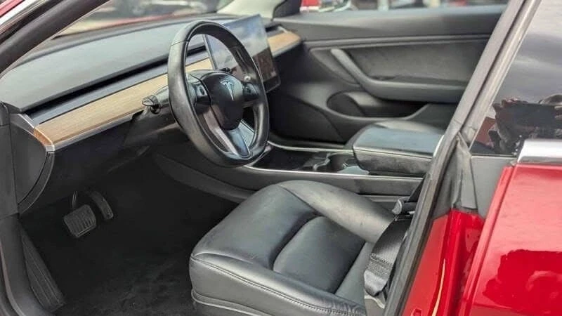 2019 Tesla Model 3 - Image 12 of 12