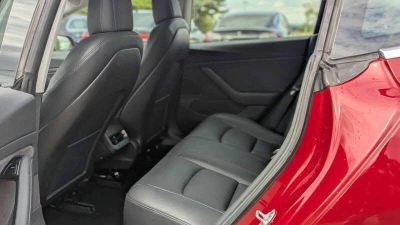 2019 Tesla Model 3 - Image 10 of 12