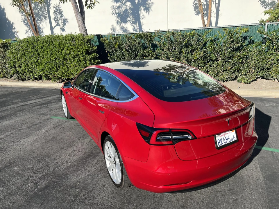 2019 Tesla Model 3 - Image 21 of 31