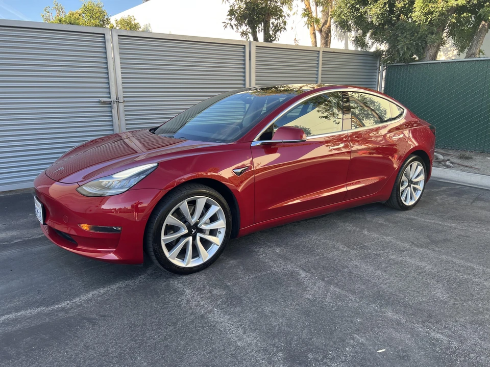 2019 Tesla Model 3 - Image 17 of 31