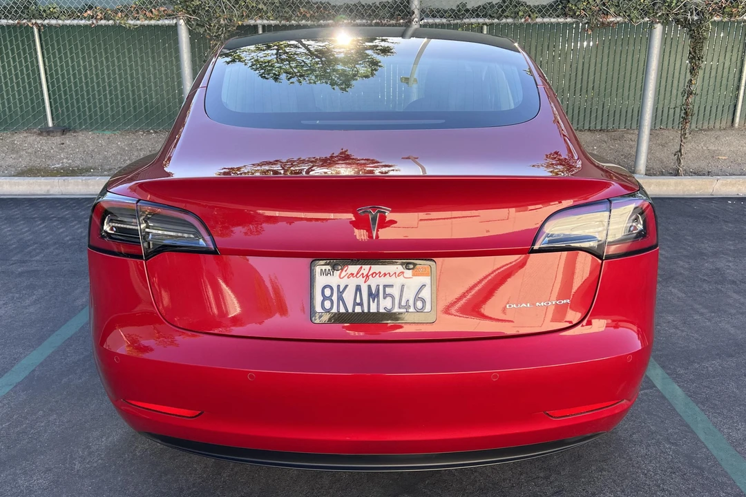 2019 Tesla Model 3 - Image 5 of 31