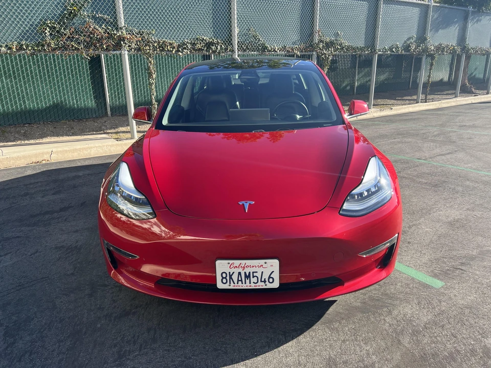 2019 Tesla Model 3 - Image 9 of 31