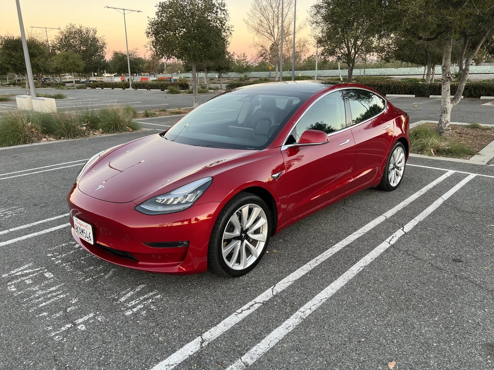 2019 Tesla Model 3 - Image 16 of 31