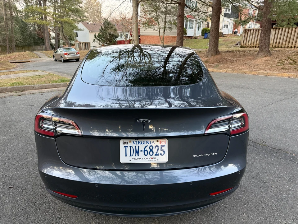 2019 Tesla Model 3 - Image 17 of 31