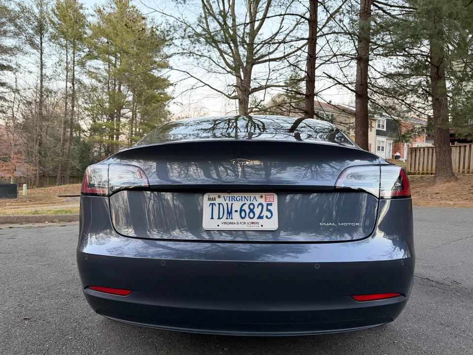 2019 Tesla Model 3 - Image 18 of 31