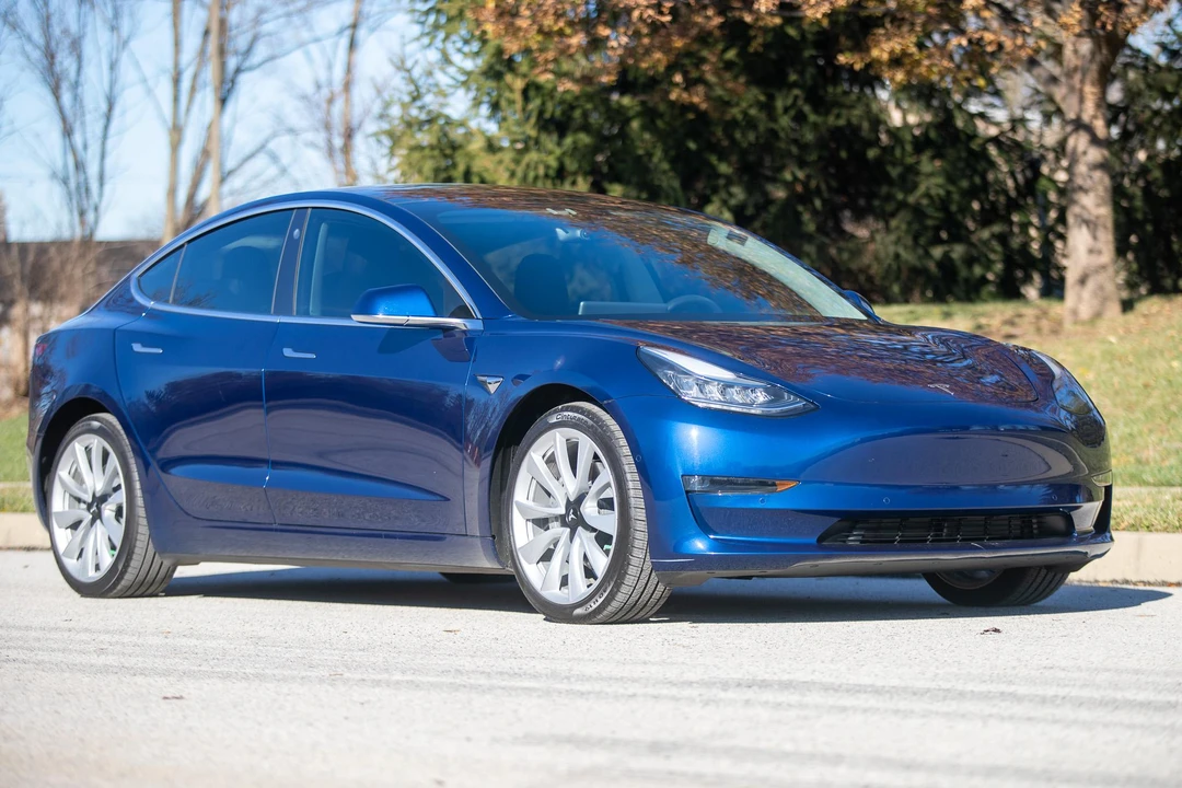 2019 Tesla Model 3 - Image 15 of 31