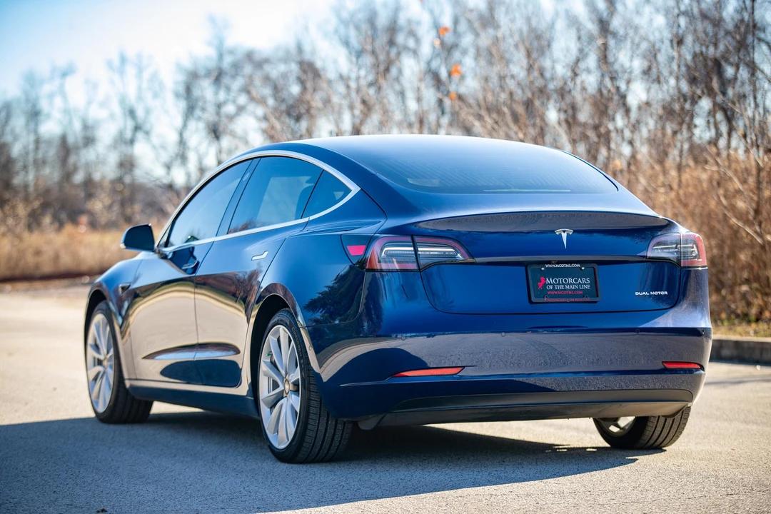 2019 Tesla Model 3 - Image 12 of 31