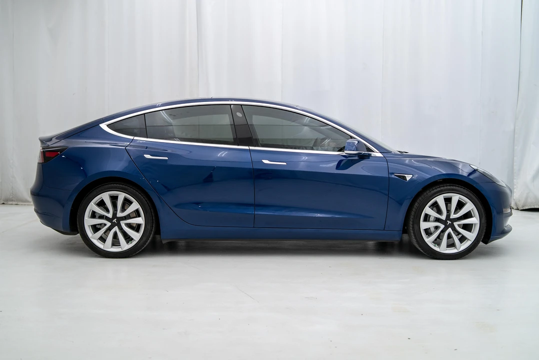 2019 Tesla Model 3 - Image 27 of 31