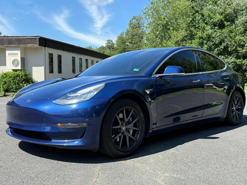 2019 Tesla Model 3 - Image 8 of 31