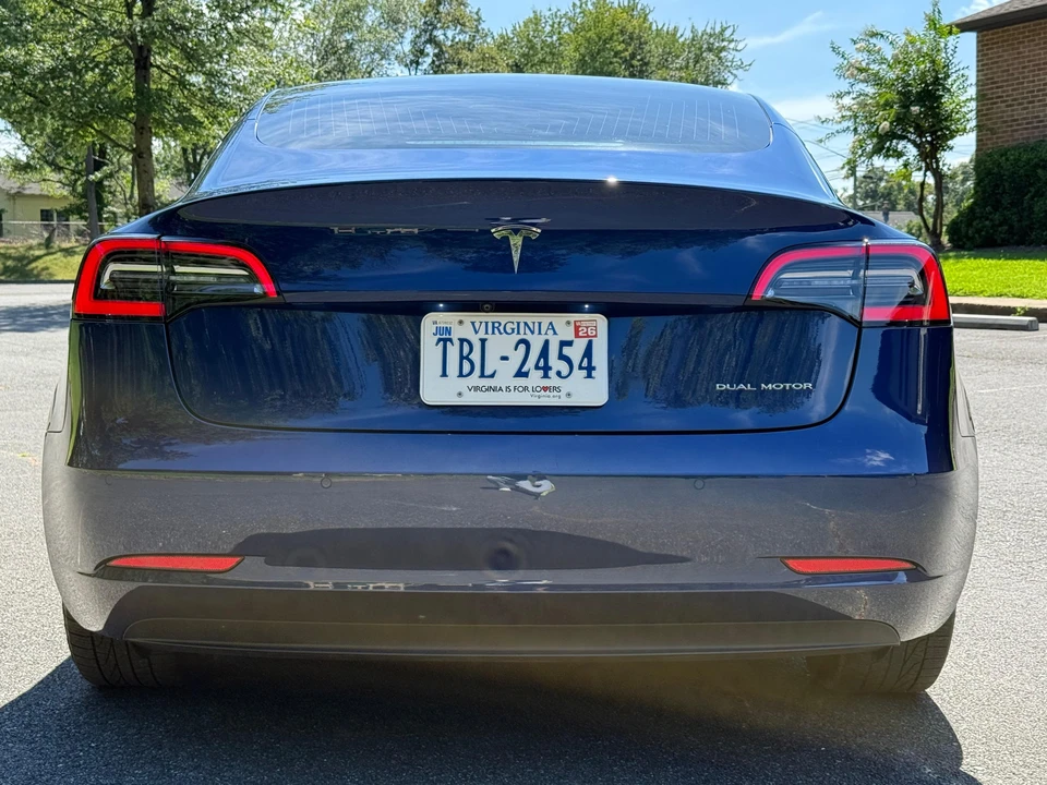2019 Tesla Model 3 - Image 12 of 31