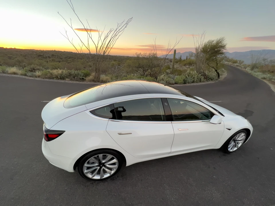 2019 Tesla Model 3 - Image 23 of 31