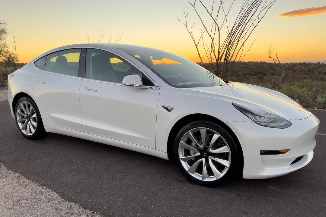 2019 Tesla Model 3 - Image 25 of 31