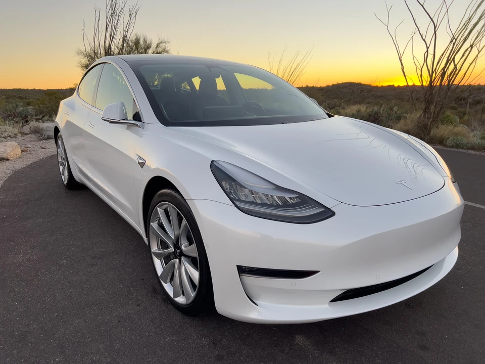 2019 Tesla Model 3 - Image 27 of 31