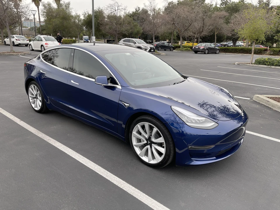 2019 Tesla Model 3 - Image 16 of 31