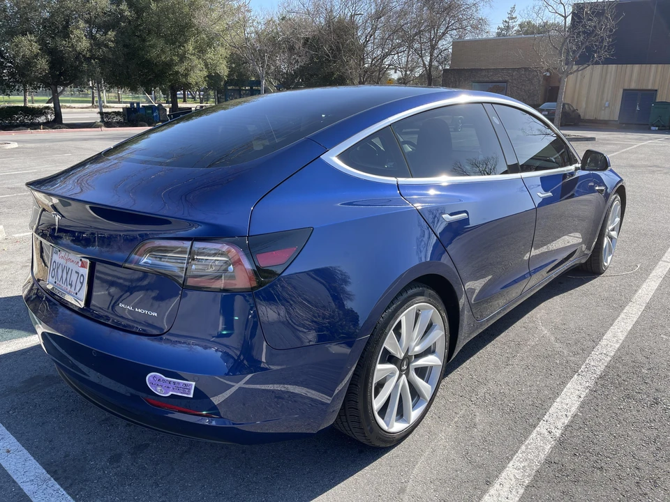 2019 Tesla Model 3 - Image 14 of 31