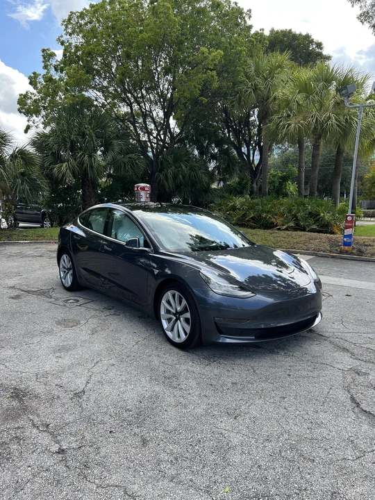 2019 Tesla Model 3 - Image 14 of 31