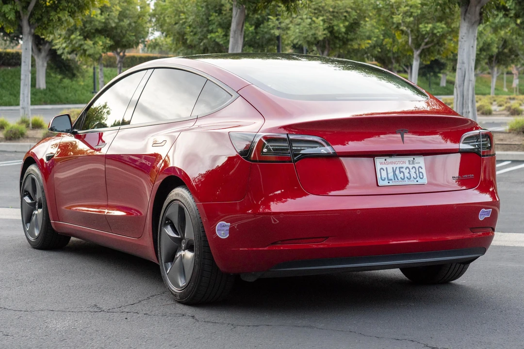 2019 Tesla Model 3 - Image 4 of 31