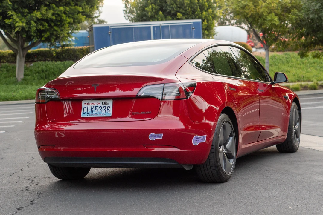 2019 Tesla Model 3 - Image 13 of 31