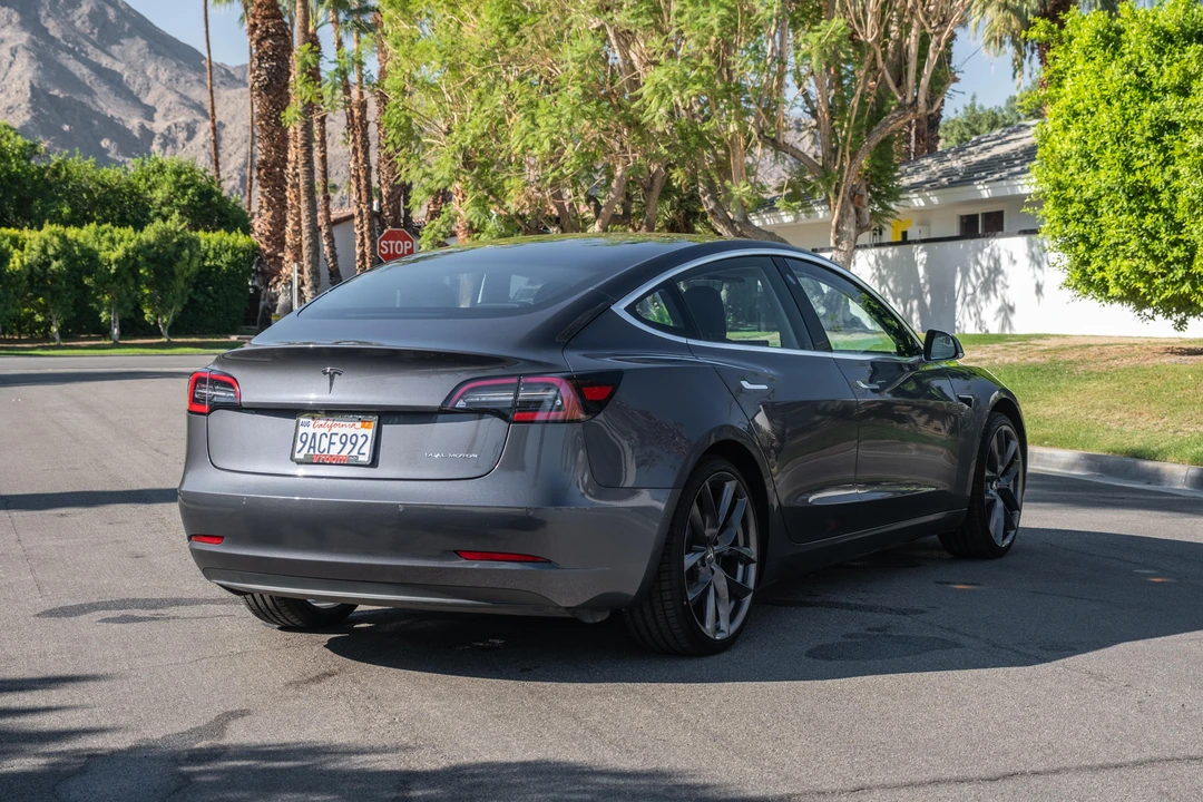 2019 Tesla Model 3 - Image 7 of 31