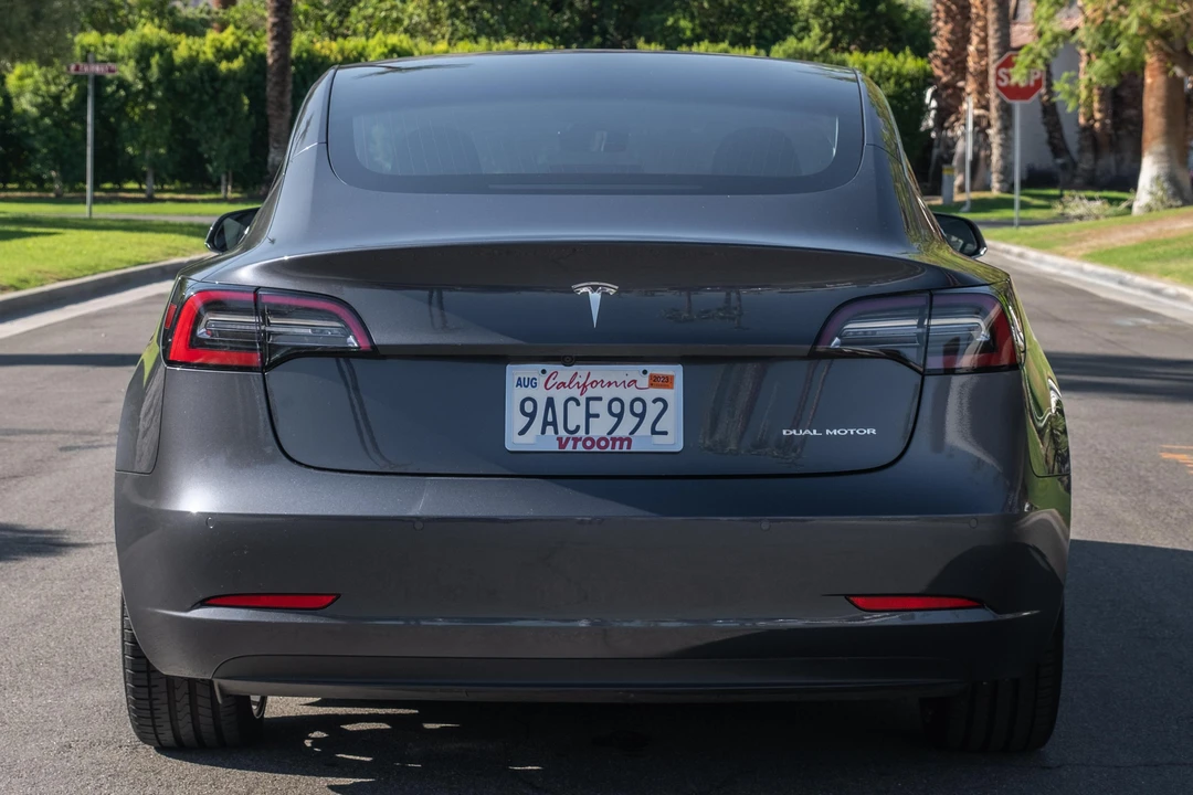 2019 Tesla Model 3 - Image 5 of 31