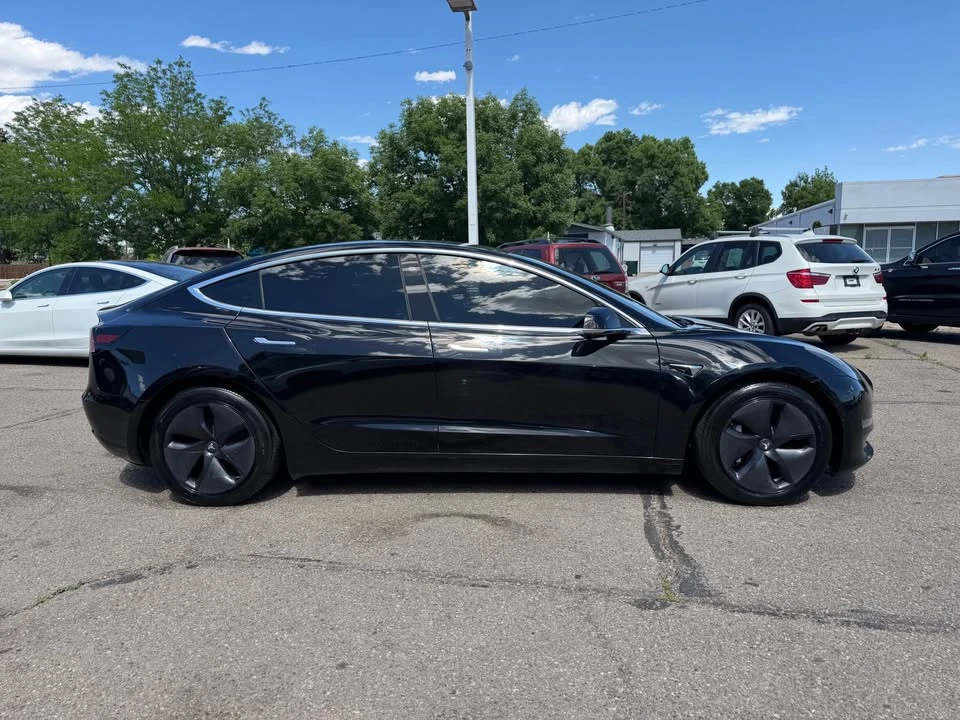 2019 Tesla Model 3 - Image 9 of 19