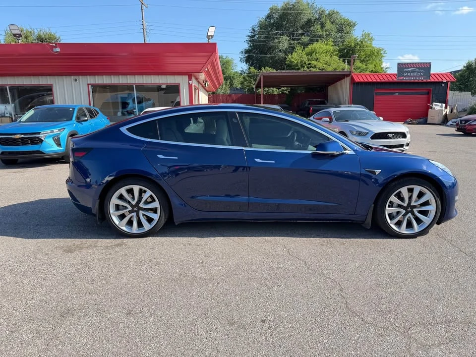 2019 Tesla Model 3 - Image 4 of 15