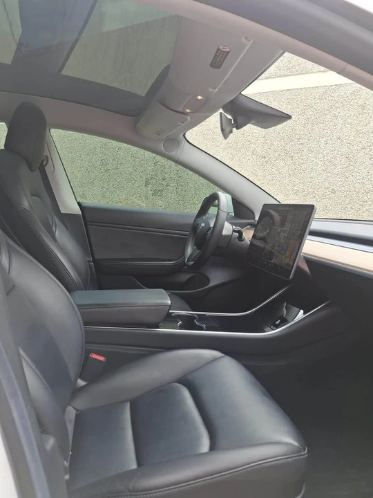 2019 Tesla Model 3 - Image 3 of 19