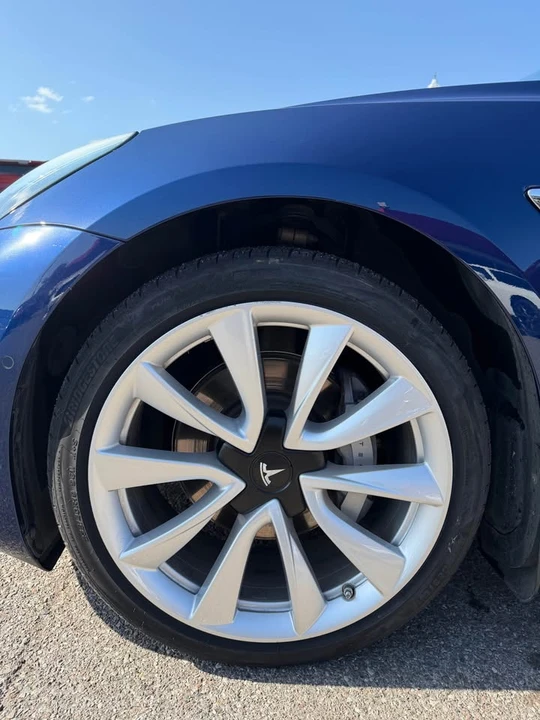 2019 Tesla Model 3 - Image 14 of 15