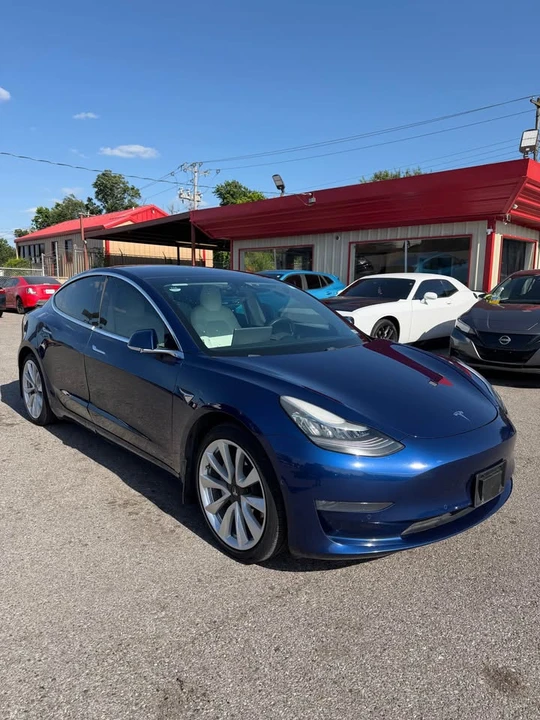 2019 Tesla Model 3 - Image 3 of 15