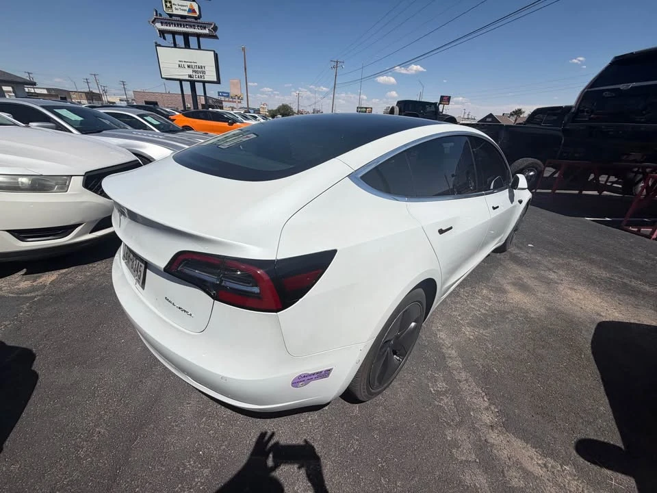 2019 Tesla Model 3 - Image 5 of 7