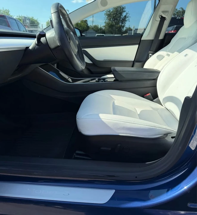 2019 Tesla Model 3 - Image 15 of 15