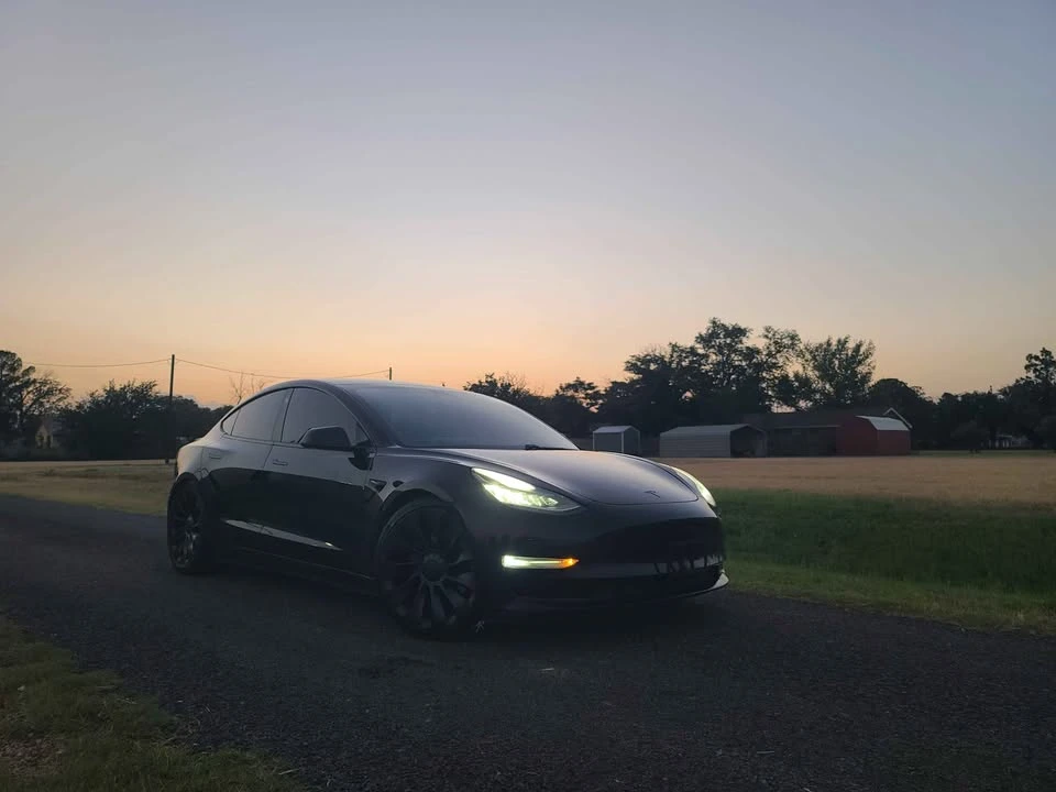 2019 Tesla Model 3 - Image 10 of 19