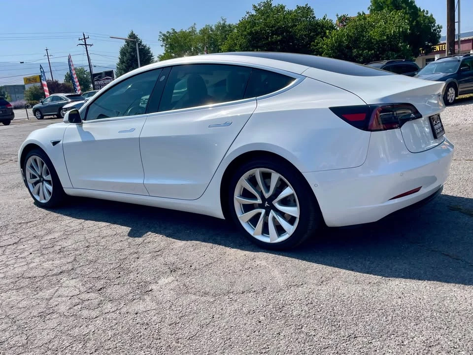 2019 Tesla Model 3 - Image 7 of 20