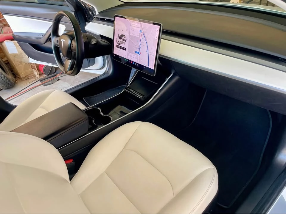2019 Tesla Model 3 - Image 15 of 20