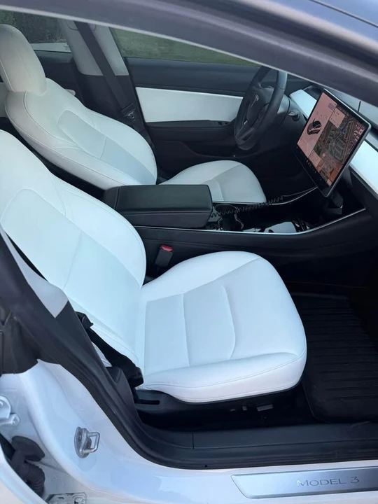 2019 Tesla Model 3 - Image 5 of 8