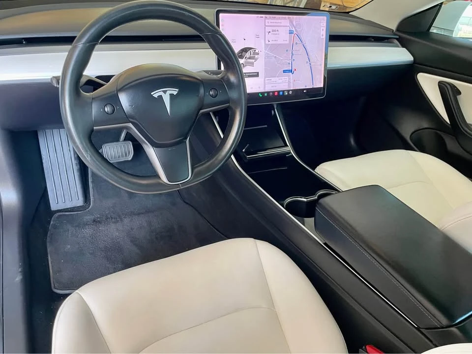 2019 Tesla Model 3 - Image 11 of 20