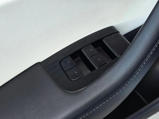 2019 Tesla Model 3 - Image 25 of 31
