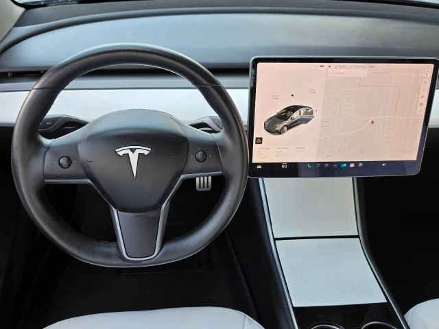 2019 Tesla Model 3 - Image 14 of 31