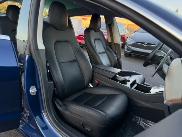 2019 Tesla Model 3 - Image 11 of 21