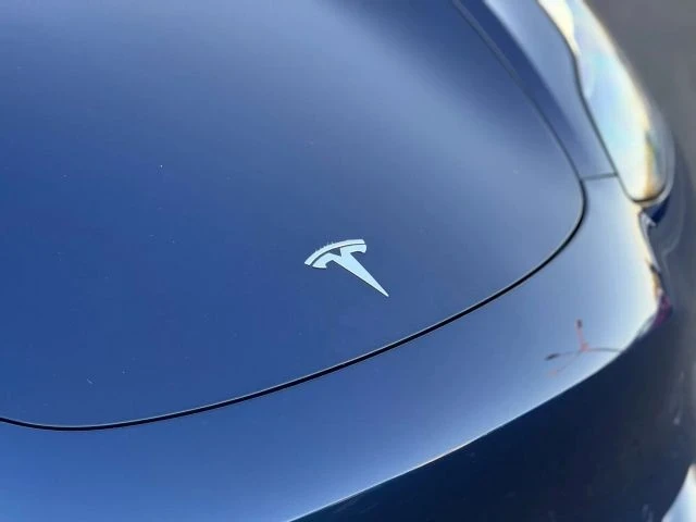 2019 Tesla Model 3 - Image 4 of 21