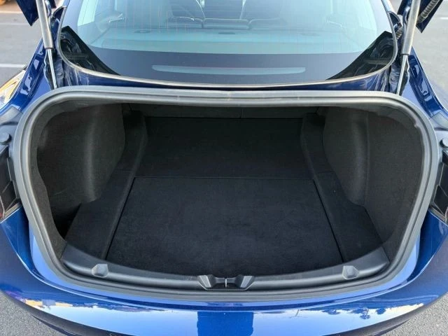 2019 Tesla Model 3 - Image 10 of 21