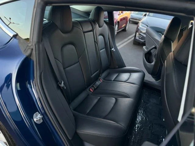 2019 Tesla Model 3 - Image 12 of 21