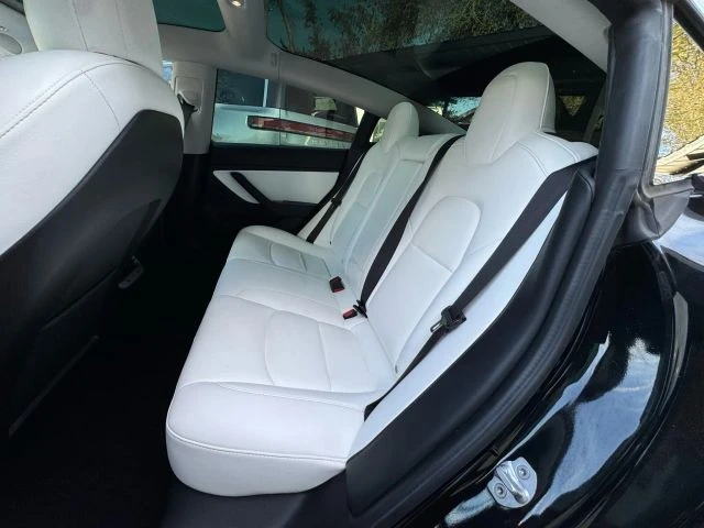 2019 Tesla Model 3 - Image 20 of 21