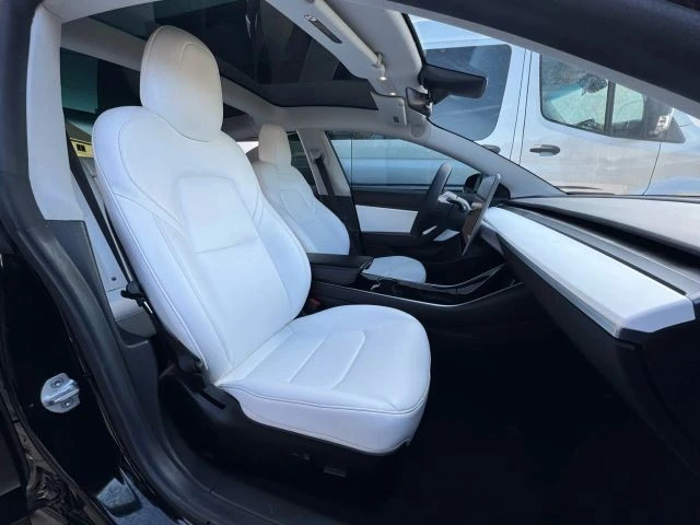 2019 Tesla Model 3 - Image 15 of 21